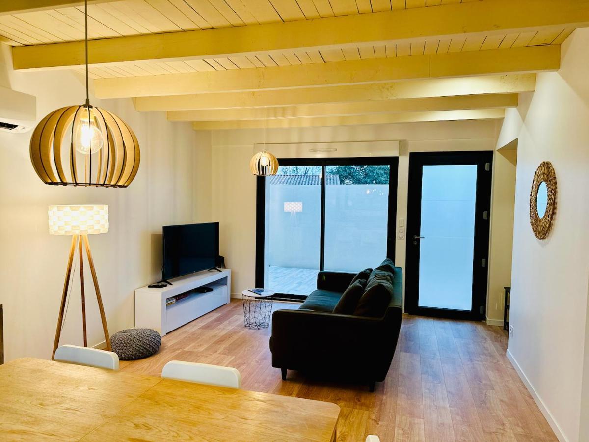 La Halte Occitane - Classe 3 Etoiles - Pour 6 Personnes, 3 Chambres, Parking, Terrasse, Tout Inclus 몽토방 외부 사진